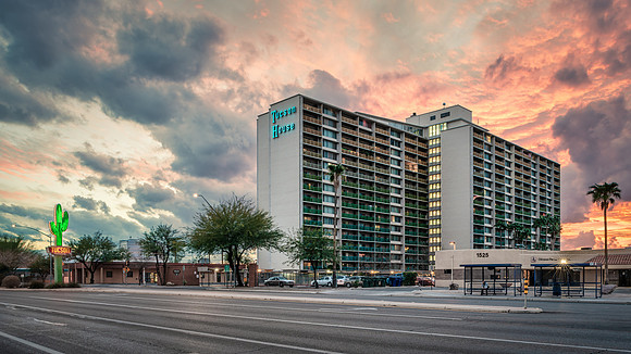 Tucson House, Tucson